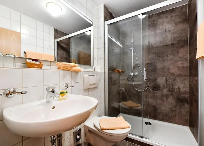 Jungbrunnen فندق