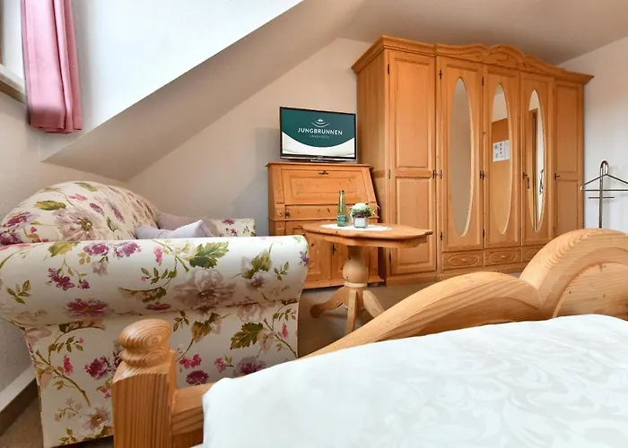 Jungbrunnen فندق باد برامباخ