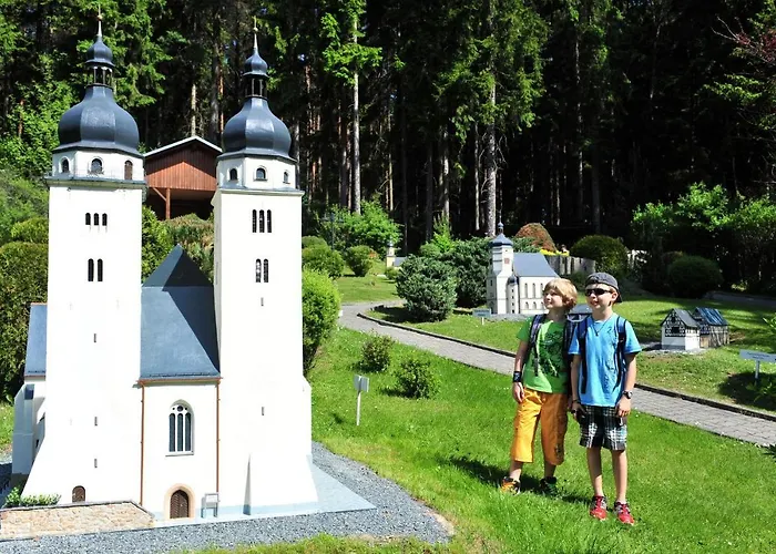 فندق Jungbrunnen باد برامباخ